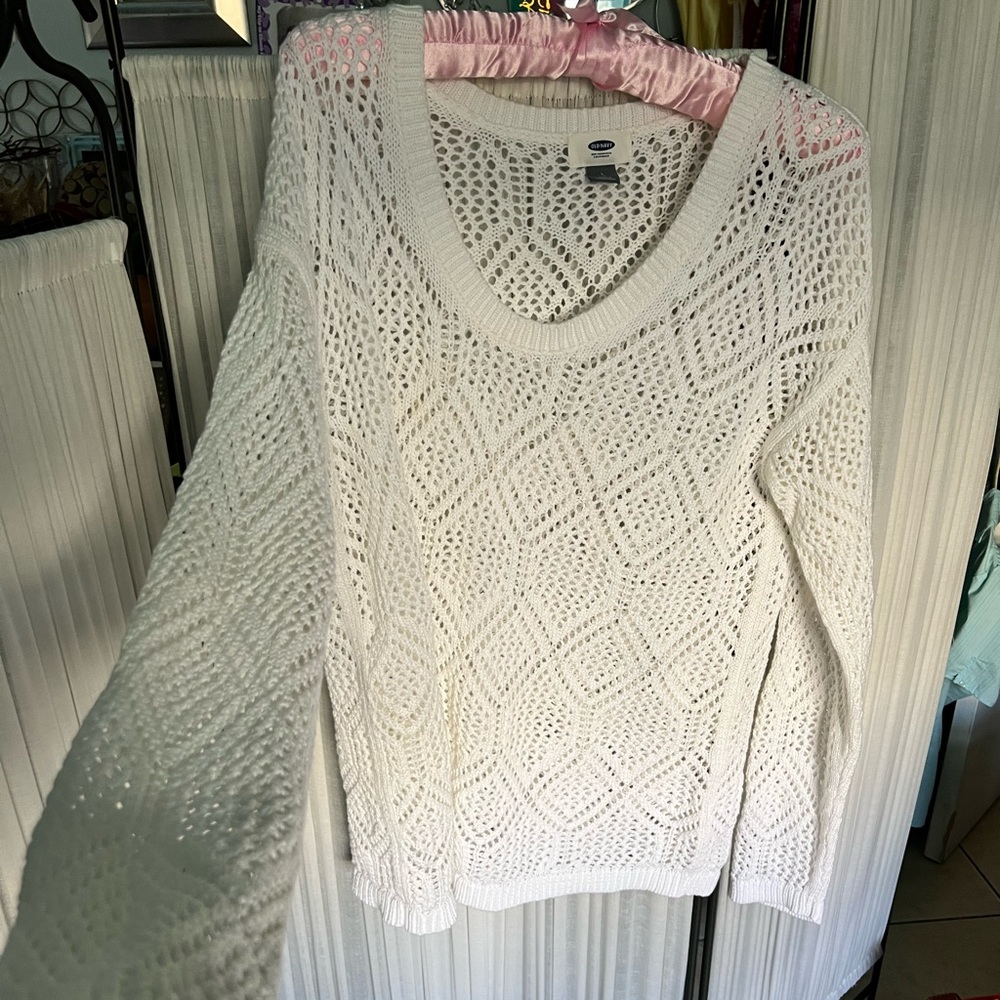 Old Navy White Sweater sz L CLX5a5